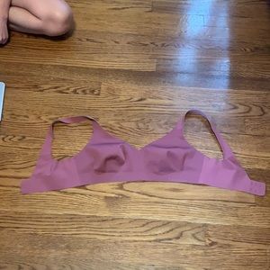 Lululemon bra